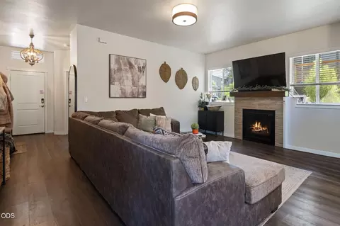 Other - 968 NE Paula Dr, Bend, OR 97701 photo 1 of 4