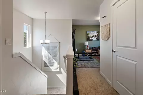 Entry Way - 968 NE Paula Dr, Bend, OR 97701 photo 1 of 1
