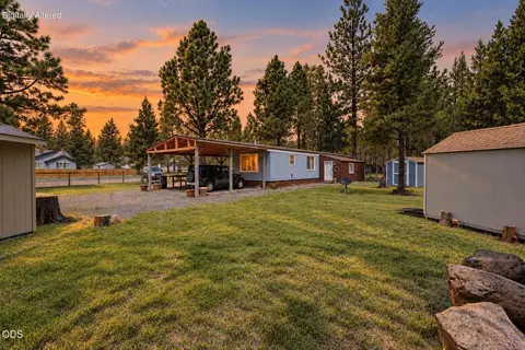 56072 Marsh Hawk Rd, Bend, OR 97707 photo 9