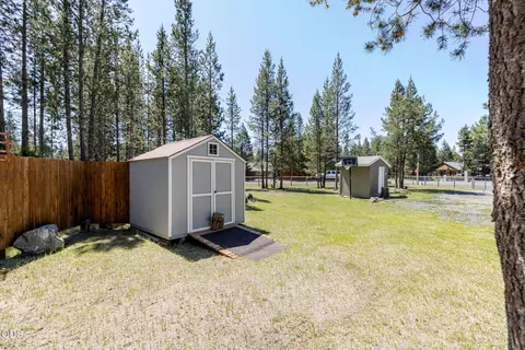 56072 Marsh Hawk Rd, Bend, OR 97707 photo 22