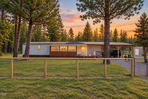 56072 Marsh Hawk Rd, Bend, OR 97707 photo 4