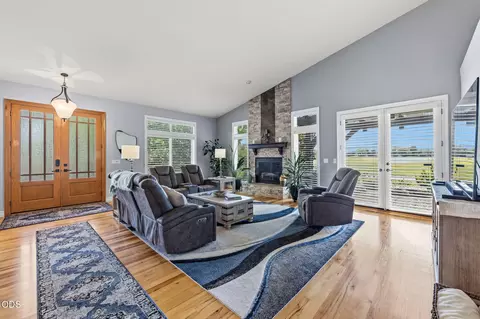 Other - 1085 Oak Grv, Eagle Point, OR 97524 photo 1 of 15