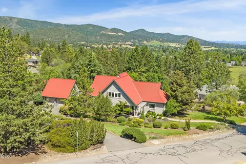 Undisclosed, Jacksonville, OR 97530
