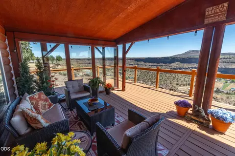 13601 SW Peninsula Dr, Terrebonne, OR 97760