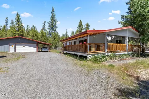 15688 Rim Dr, La Pine, OR 97739