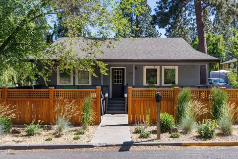 1223 NW Fresno Ave, Bend, OR 97703