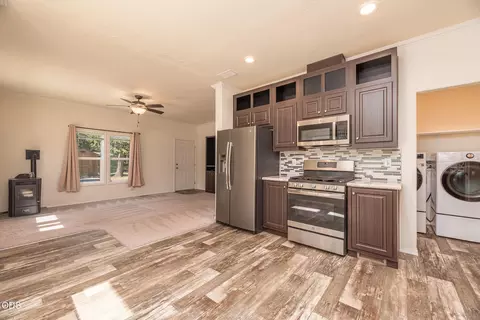 52745 Rainbow Dr, La Pine, OR 97739 photo 9