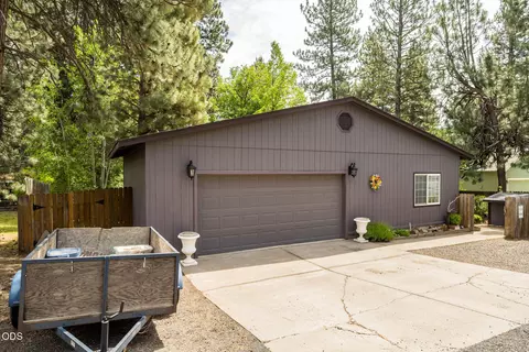 18948 Choctaw Rd, Bend, OR 97702