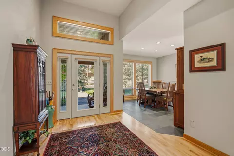 Entry Way - 4 Bunker Ln, Sunriver, OR 97707 photo 1 of 2