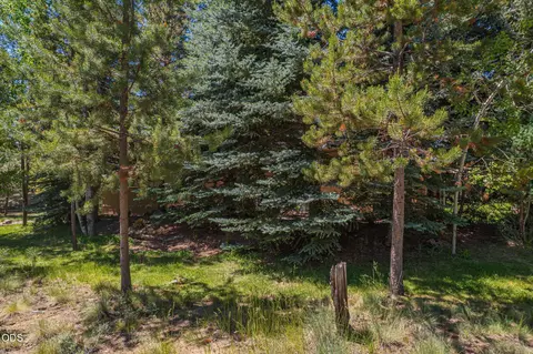 Exterior - 4 Bunker Ln, Sunriver, OR 97707 photo 9 of 11