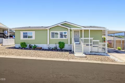 2111 Kings Hwy #SPC 30, Medford, OR 97501