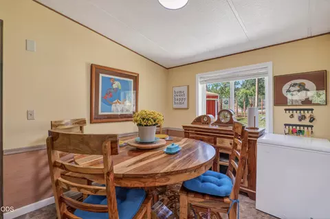 130 Kitty Dr, Eagle Point, OR 97524 photo 12