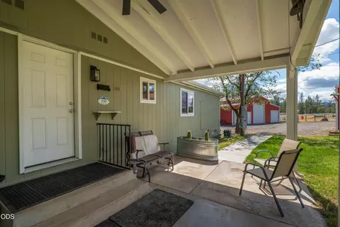 130 Kitty Dr, Eagle Point, OR 97524 photo 5