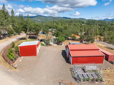 130 Kitty Dr, Eagle Point, OR 97524 photo 37
