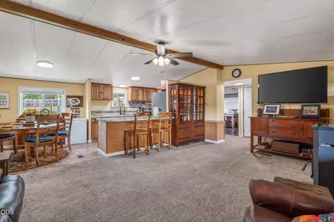 130 Kitty Dr, Eagle Point, OR 97524 photo 6