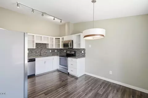 Kitchen - 980 SE Centennial, Bend, OR 97702 photo 1 of 3