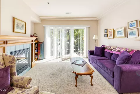 832 Pavilion Pl, Ashland, OR 97520