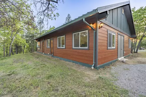 Exterior - 22494 Jefferson Rd, Ashland, OR 97520 photo 10 of 10