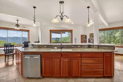 Kitchen - 22494 Jefferson Rd, Ashland, OR 97520 photo 1 of 3