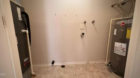 Other - 231 W Bolz Rd, Phoenix, OR 97535 photo 4 of 10