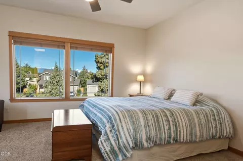 Bedroom - 20825 Rorick Dr, Bend, OR 97701 photo 1 of 7