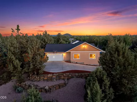 Exterior - 20825 Rorick Dr, Bend, OR 97701 photo 1 of 11
