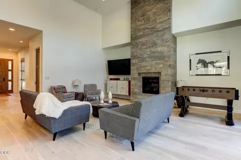 Other - 60457 Kangaroo Loop, Bend, OR 97702 photo 3 of 36