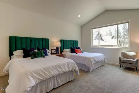 Other - 60457 Kangaroo Loop, Bend, OR 97702 photo 25 of 36