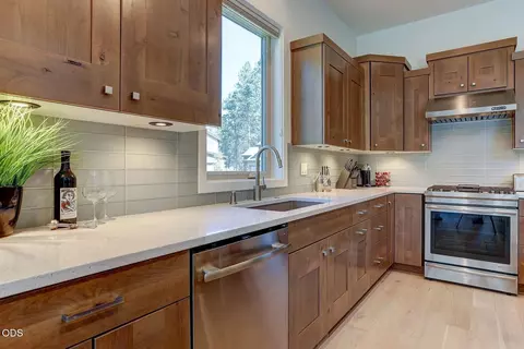 Other - 60457 Kangaroo Loop, Bend, OR 97702 photo 9 of 36