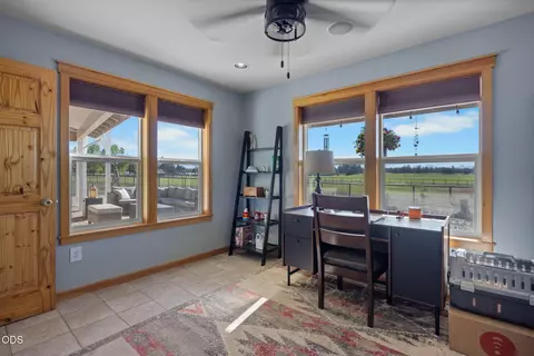 Other - 24605 Dodds Rd, Bend, OR 97701 photo 5 of 30