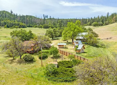 5758 Sterling Creek Rd, Jacksonville, OR 97530