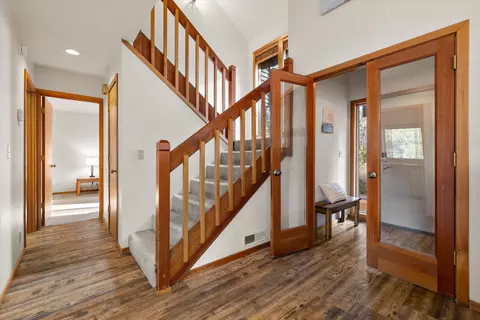 Entry Way - 17894 Red Cedar Ln, Sunriver, OR 97707 photo 3 of 3