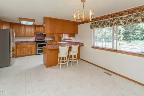 204 Miller St, Molalla, OR 97038 photo 9