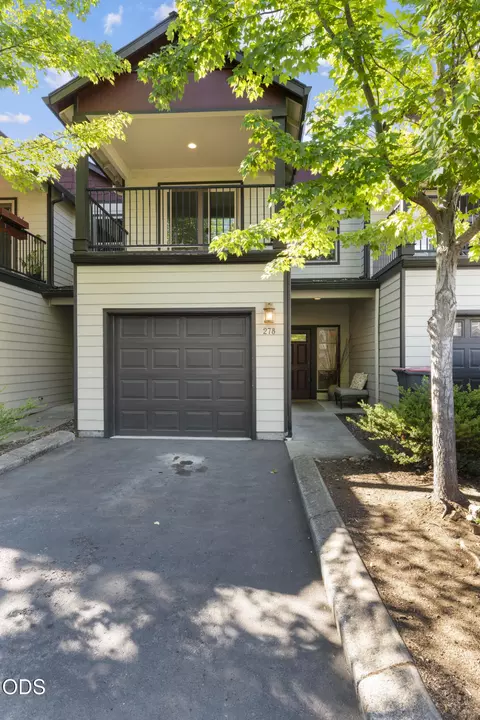 278 Tyler Ave, Central Point, OR 97502