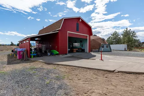 66928 Sagebrush Ln, Bend, OR 97703 photo 36