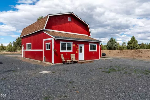 66928 Sagebrush Ln, Bend, OR 97703 photo 34