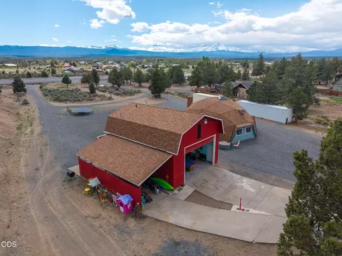 66928 Sagebrush Ln, Bend, OR 97703 photo 35