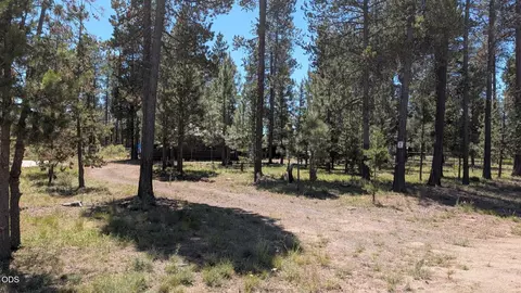 16985 Whittier Dr, Bend, OR 97707 photo 5