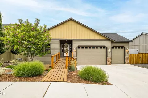 2788 SW 34th St, Redmond, OR 97756