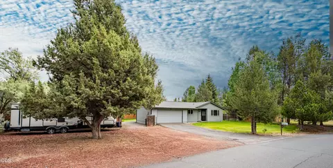61548 SE Rockway Ter, Bend, OR 97702