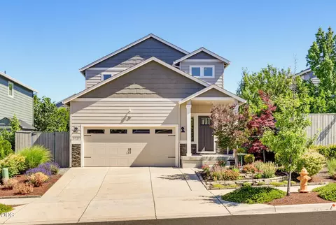 3727 Sidney Way, Medford, OR 97504