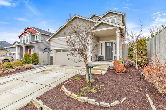 3727 Sidney Way, Medford, OR 97504