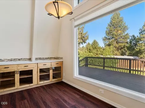 Dining - 61170 Ferguson Rd, Bend, OR 97702 photo 1 of 1