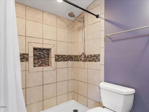 Bath - 61170 Ferguson Rd, Bend, OR 97702 photo 3 of 3