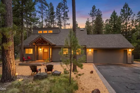 57815 Virginia Rail Ln #4, Bend, OR 97707