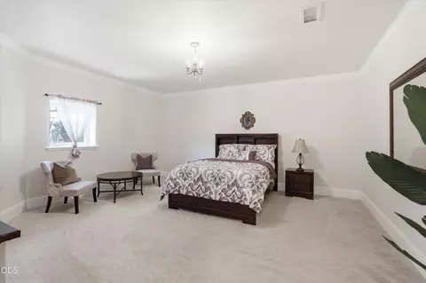 Bedroom - 15202 Richards Way, Eagle Point, OR 97524 photo 17 of 18