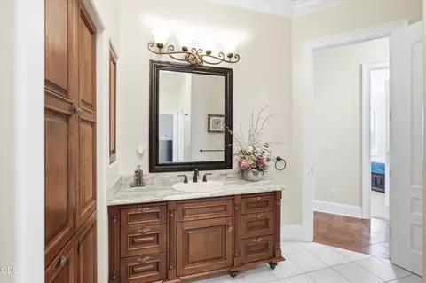 Bath - 15202 Richards Way, Eagle Point, OR 97524 photo 9 of 15