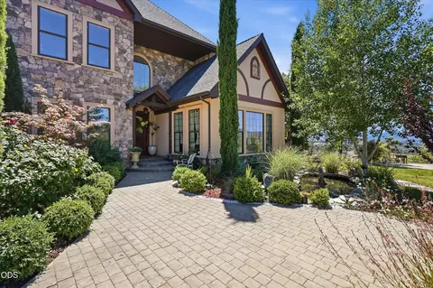 Other - 15202 Richards Way, Eagle Point, OR 97524 photo 3 of 35