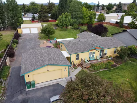 2630 Nile St, Klamath Falls, OR 97603