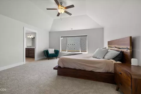 Other - 20571 Rolen Ave, Bend, OR 97702 photo 3 of 9